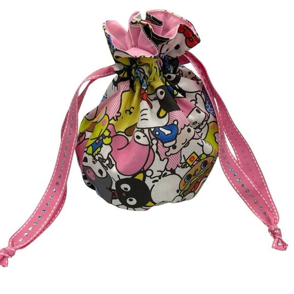 Dice Bag For Tabletop Games Gift Bag Drawstring Bag Hello Kitty - Picture 2 of 3